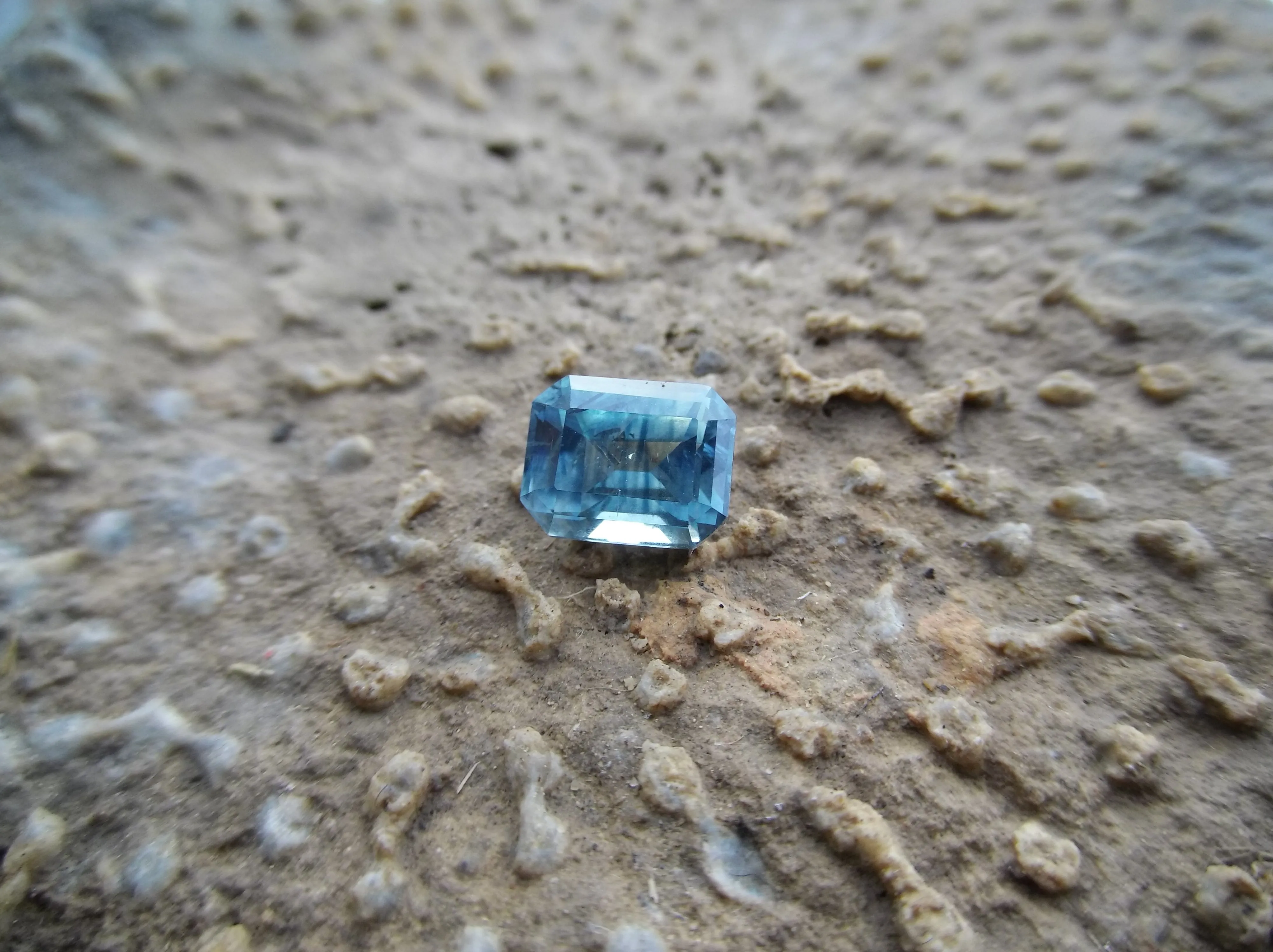 3.3ct BLUE TIGER MONTANA SAPPHIRE