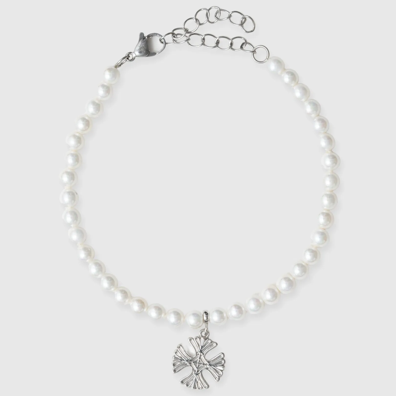 5mm Celtic Cross Motif Pearl Bracelet - White Gold