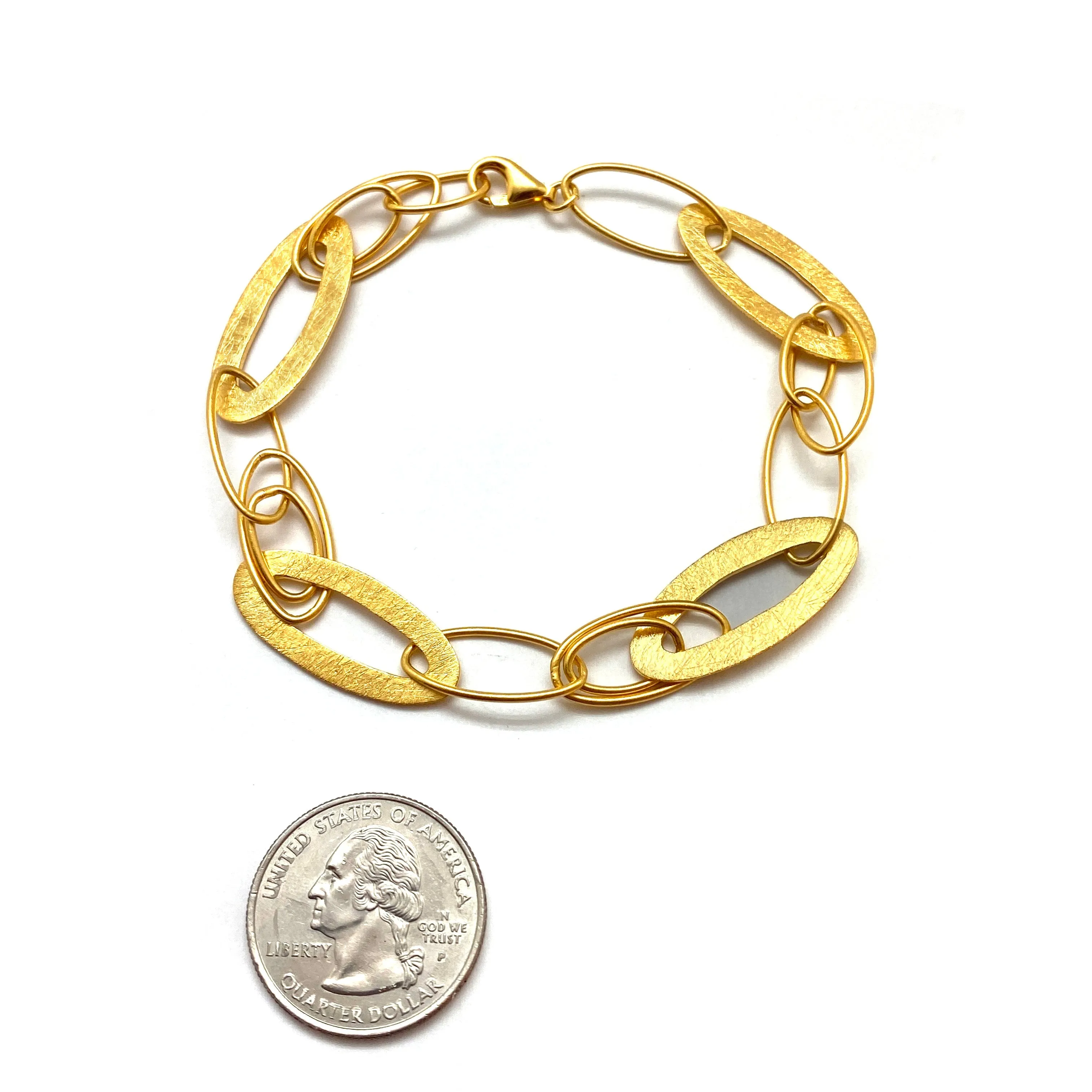 Gold Overlapping Link Bracelet