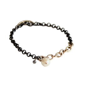 Off Set Pearl Bracelet