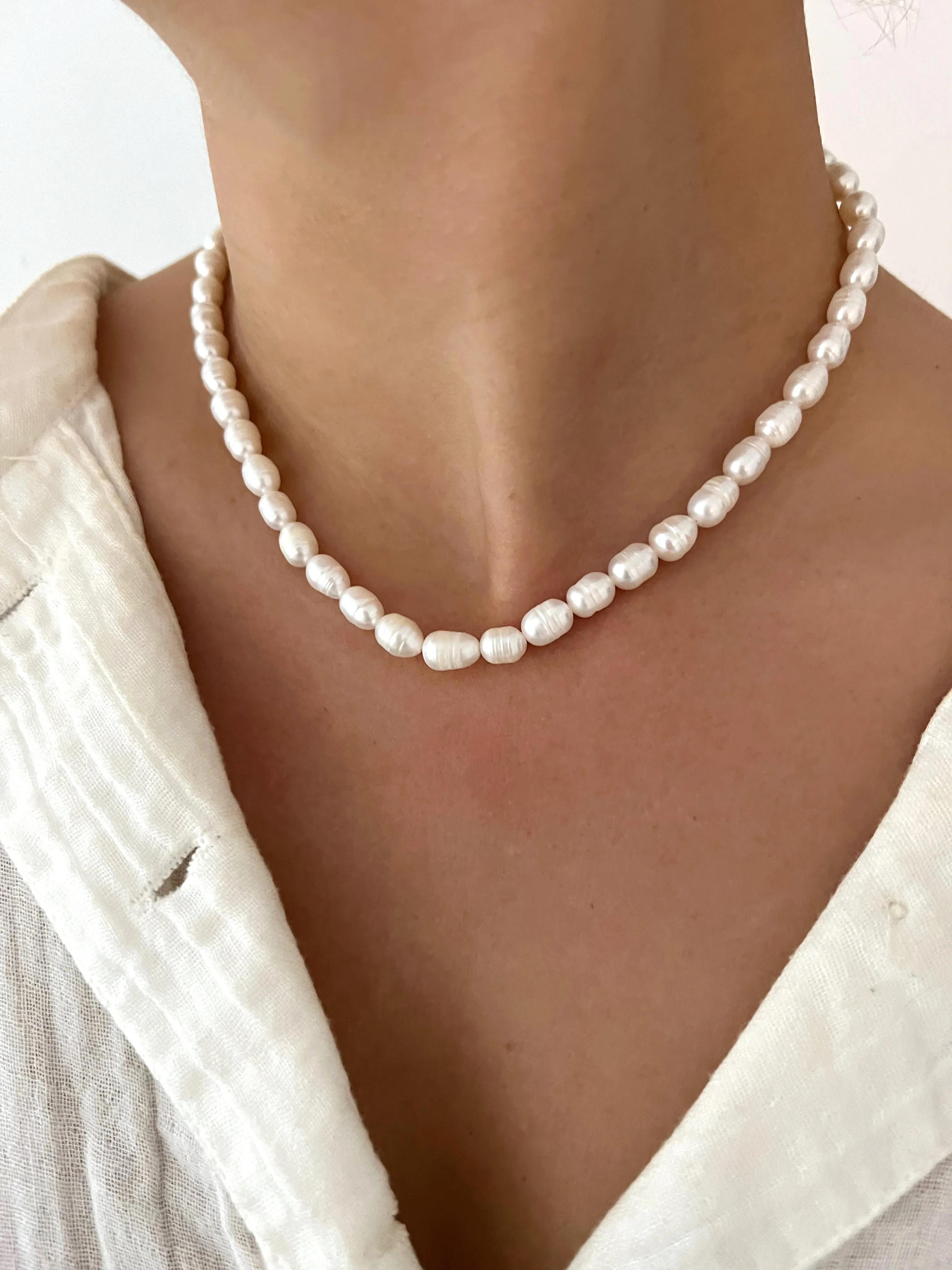 PERFECT PEARL NECKLACE