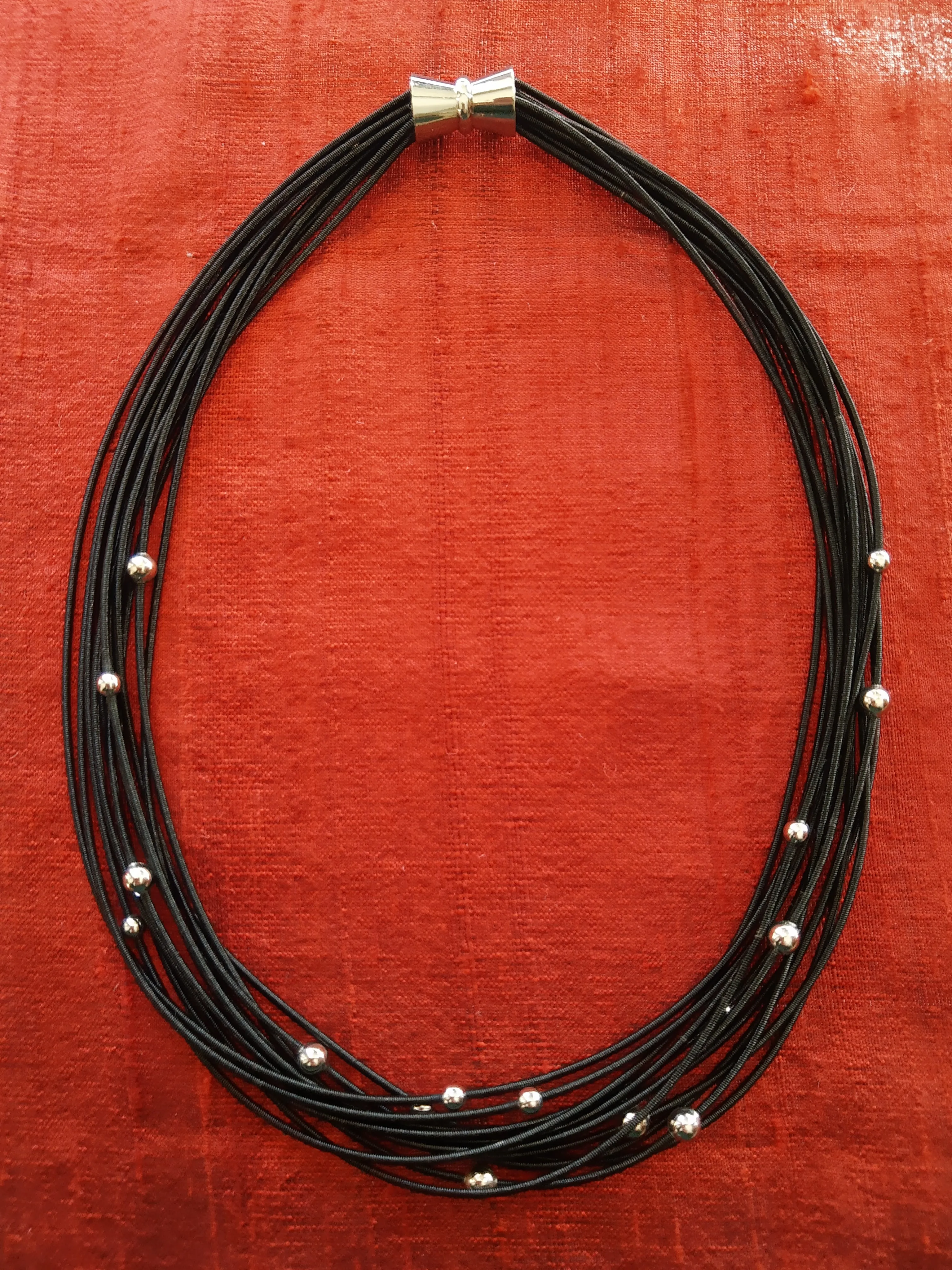 Pianowire with Beads Necklace