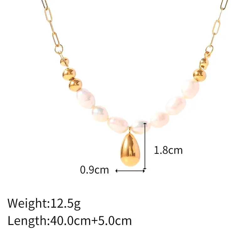 Women's Elegant Pearl Necklace